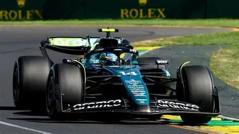 Aston Martin Formula 1 car struggling on track at Australian Grand Prix