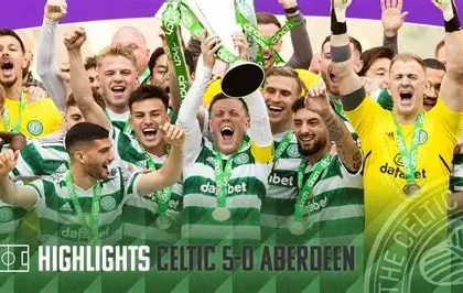 Kieran Tierney celebrates goal for Celtic against Aberdeen in title race