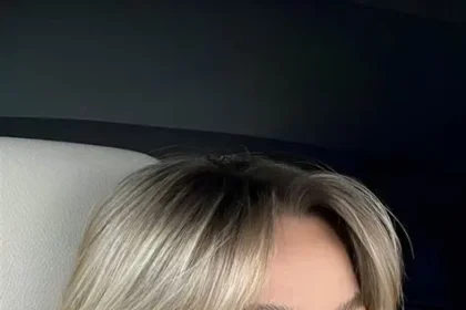 Lisa Kudrow as Valerie Cherish at The Comeback Los Angeles premiere