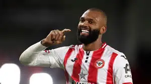 Igor Thiago and Rayan celebrating after earning first Brazil national team call-up