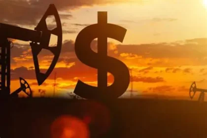 Oil tanker passing through the Strait of Hormuz as global energy supply concerns grow.