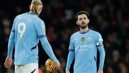 Bernardo Silva playing for Manchester City, showing leadership on the pitch