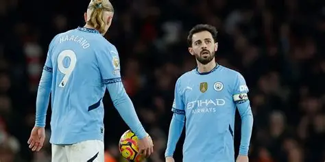Bernardo Silva playing for Manchester City, showing leadership on the pitch