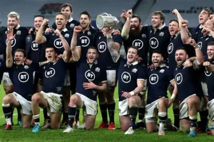 Scotland rugby captain Sione Tuipulotu speaking to teammates during Six Nations preparation in Dublin.
