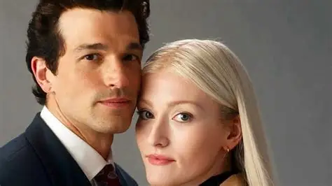 Actors portraying JFK Jr and Carolyn Bessette in Love Story 2026 series