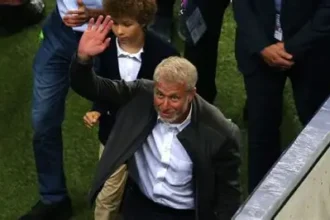 Chelsea players during match highlighting transfer controversy period