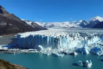 Argentina glaciers Andes Mendoza vineyard water supply