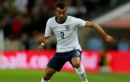 Ashley Cole coaching Cesena training session in Italy Serie B