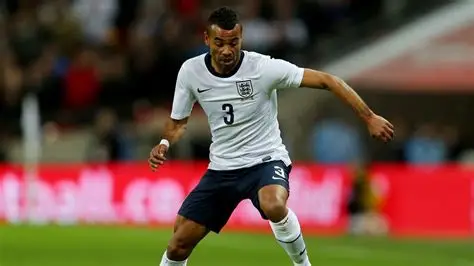 Ashley Cole coaching Cesena training session in Italy Serie B
