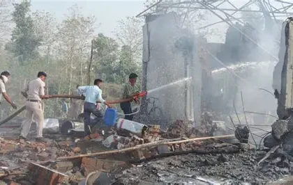 Fireworks factory explosion site in Tamil Nadu with debris and rescue teams