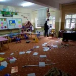 Police and emergency response outside school in Kahramanmaras after shooting incident