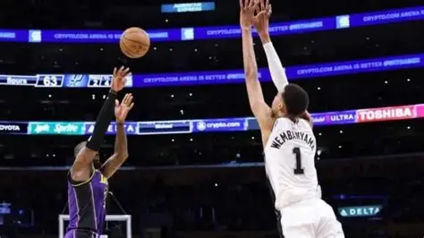LeBron James scoring during Lakers playoff game