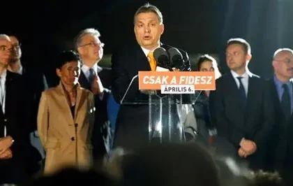 Péter Magyar speaking after talks with Hungary’s president at the presidential palace