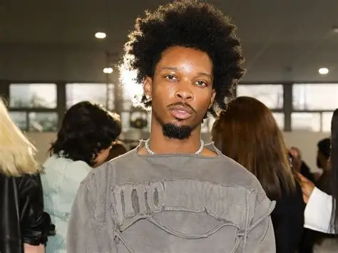 Memorial for teenage girl involved in Los Angeles investigation with flowers and messages