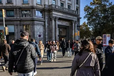 Spain government plan granting legal status to undocumented migrants