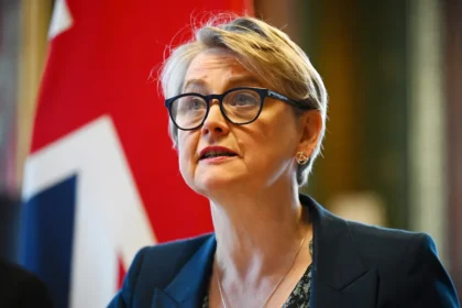 UK minister Strait of Hormuz no tolls no security risk