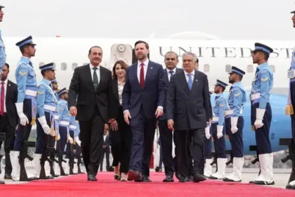 US Iran peace talks Hormuz transit