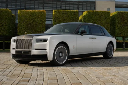 Rolls-Royce electric car