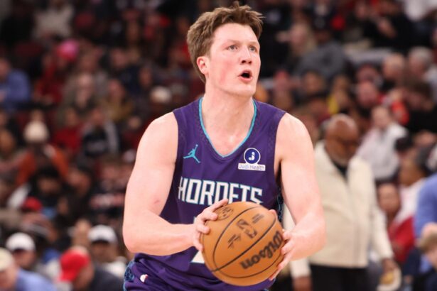 Kon Knueppel NBA record after Charlotte Hornets rookie reaches 200 three-pointers