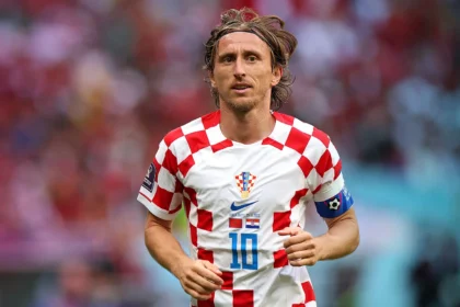 Luka Modric trains wearing facial mask ahead of World Cup 2026 after cheekbone fracture