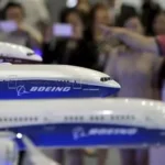 Boeing jet taxiing — China Boeing 200 jets
