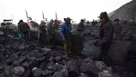 Chinese coal mine explosion rescue operation in Shanxi province