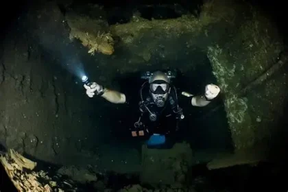 Italians die cave diving Maldives 2026 Vaavu Atoll University of Genoa victims