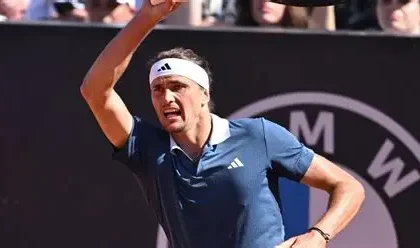 Darderi beats Zverev 2026 in Rome as Italian celebrates saving four match points to upset world No. 3 at Internazionali BNL d'Italia