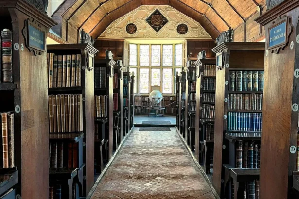 Merton College Library