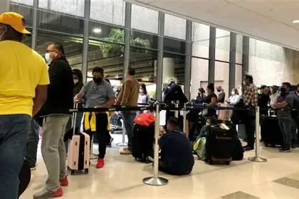 Spirit Airlines planes grounded after shutdown announcement