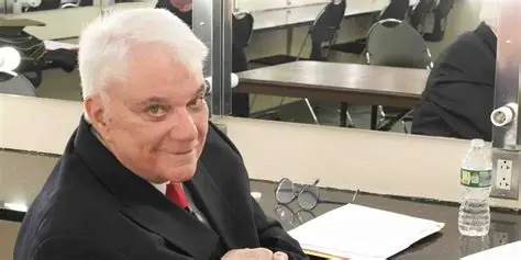 Film critic Rex Reed attending a public event during his career in entertainment journalism.