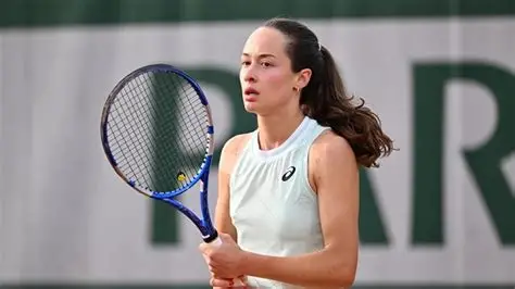 Zeynep Sonmez Rome 2026 first round match against Jennifer Ruggeri at Italian Open
