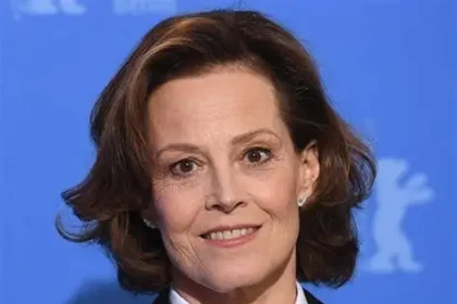 Sigourney Weaver actress career Hollywood films Alien Avatar Golden Globe winner
