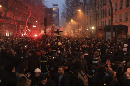 French giant banquets attract thousands across France