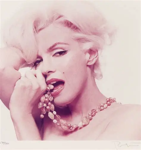 Marilyn Monroe final photoshoot Santa Monica beach