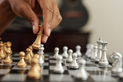 Chess guide explaining rules formats and tournaments