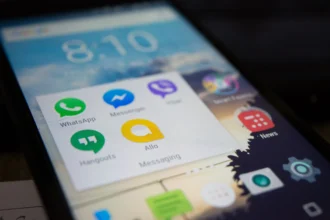 How free apps make money without ads through subscriptions premium plans in-app purchases transaction fees and business accounts