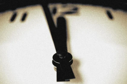 Why years feel shorter as we get older and how the brain perceives time