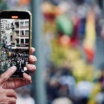 Smartphone that lasts 20 years with replaceable battery screen camera USB-C port processor and modular internal components